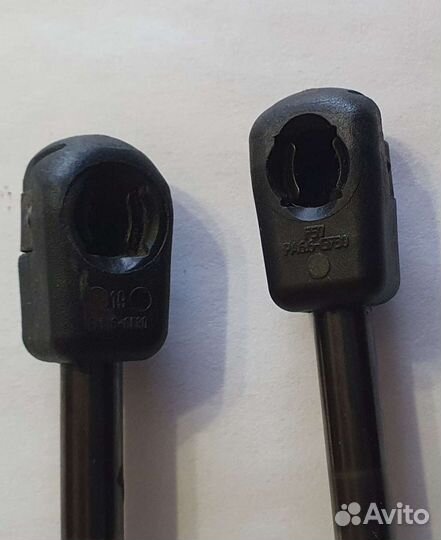 Газовые упоры (амортизатор) двери багажника