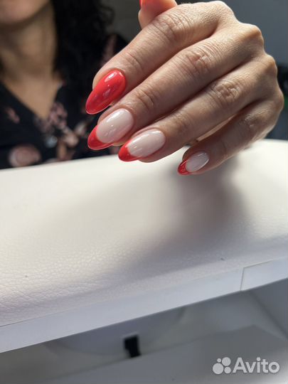 Мастер маникюра педикюра