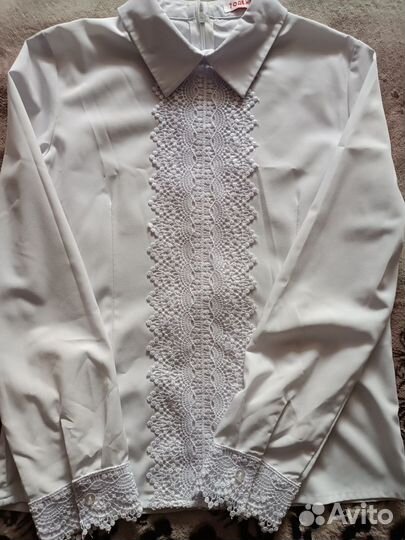 Блузка белая