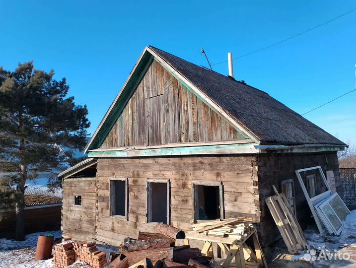 Демонтаж квартир. Стены. Полы. Плитка