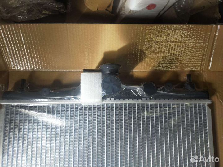 Радиатор Nissan, Renault