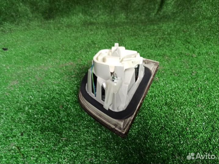 Задний фонарь правый Bmw E90