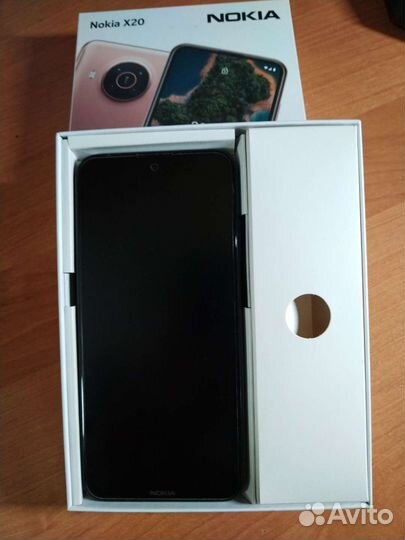 Телефон Nokia X20