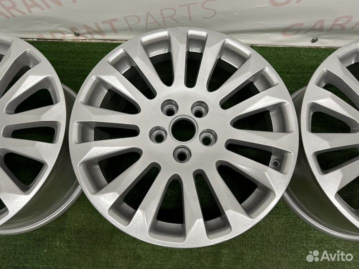 Комплект дисков R18 рестайлинг Cadillac CTS 08-13