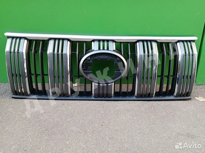 Решетка радиатора от Toyota Land Cruiser Prado150