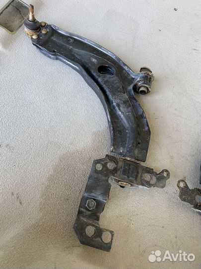 Рычаг передний Fiat Doblo I рестайлинг (2005–2016)