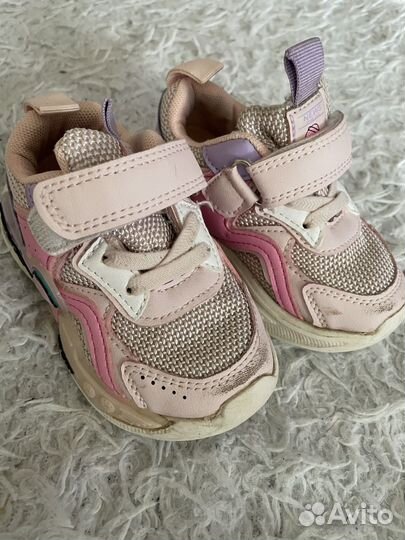 Кроссовки для девочки 24 размер