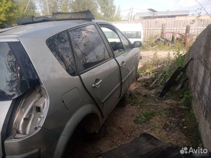 Поводок дворников передний Renault Scenic 2