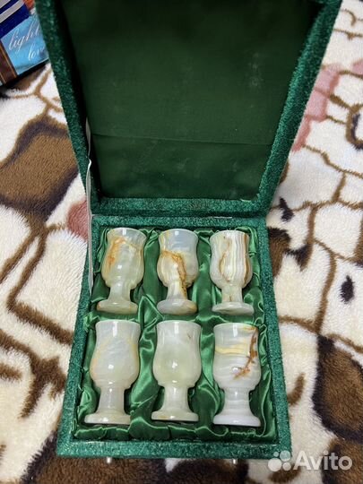 Стопки из оникса