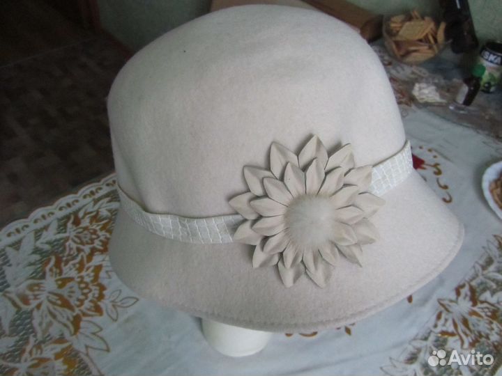 Шляпка женская