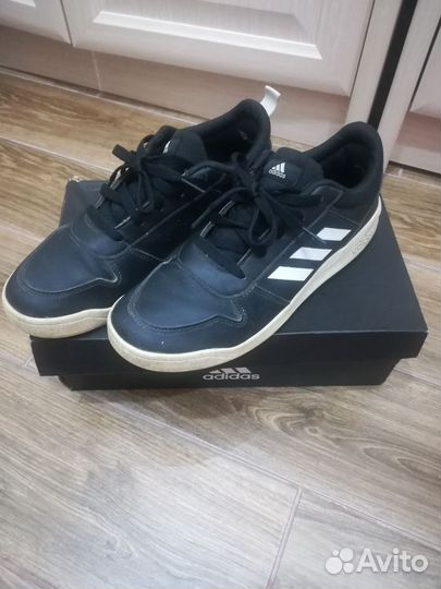 Кроссовки Adidas мужские, р.39