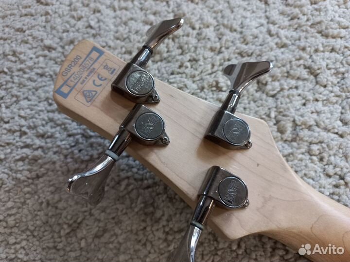 Бас гитара Ibanez GSR 200 (Made in Indonesia)