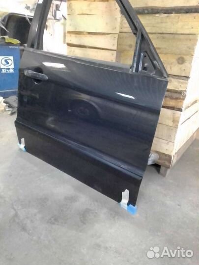 Дверь передняя правая Ford Galaxy 2