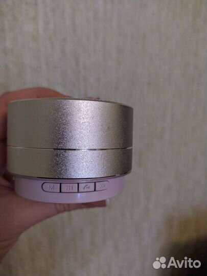 Беспроводная мини-колонка новая