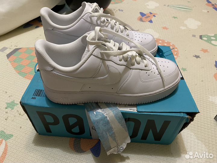 Nike air force 1 low white