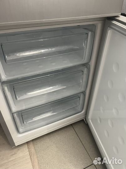 Холодильник samsung