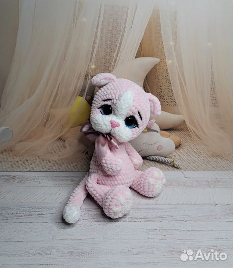 Мягкая игрушка ручной работы розовая кошечка