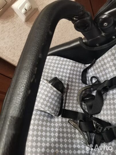 Коляска детская Mima Xari с комплектом аксессуаров