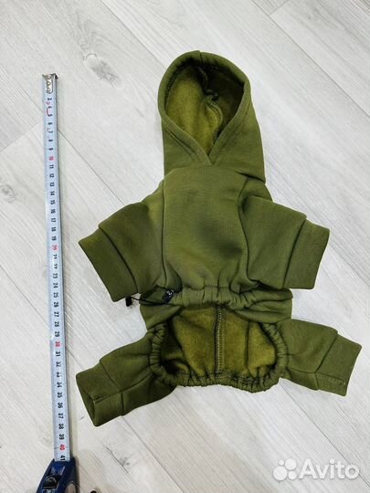 Комбинезон для маленькой собаки