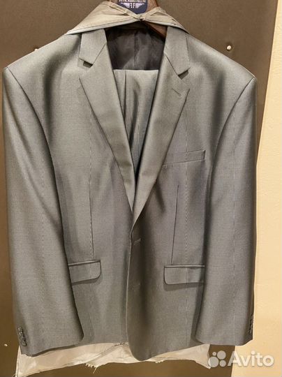 Мужской костюм