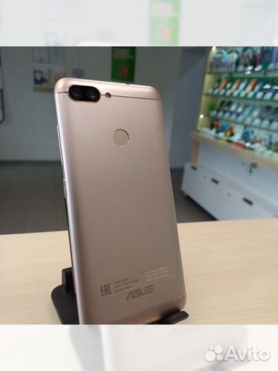 Смартфон Asus ZenFone Max Plus (M1) ZB570TL 3/32GB
