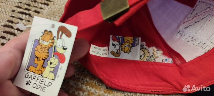 Бейсболка новая из Лондона с Гарфильдом Оригинал