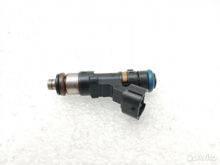 Форсунка топливная Nissan Fuga Y50 3.5 2005