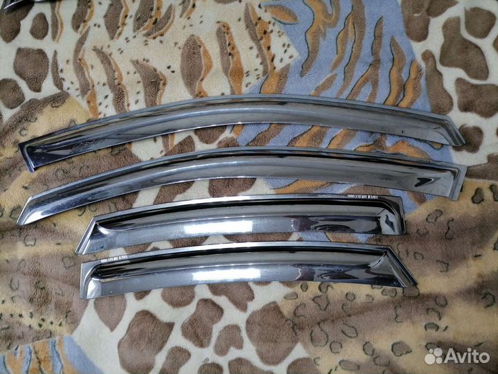 Дефлекторы боковых окон Chevrolet Cruze-Ветровики