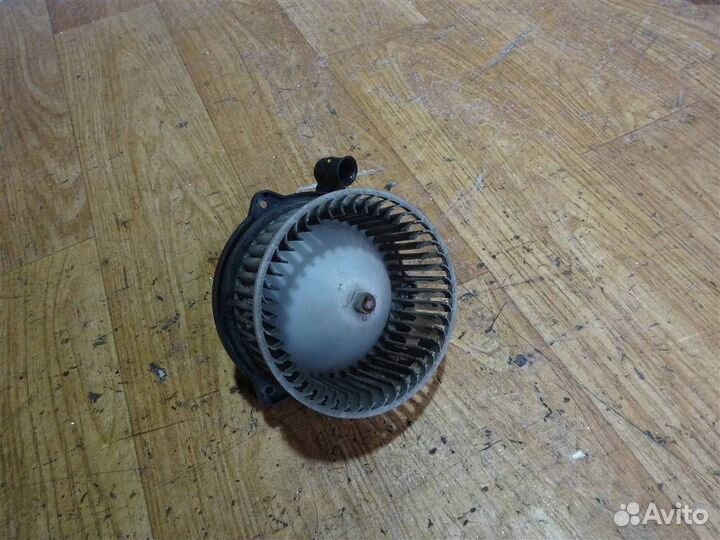 Моторчик печки Hyundai Lantra 1990-1995