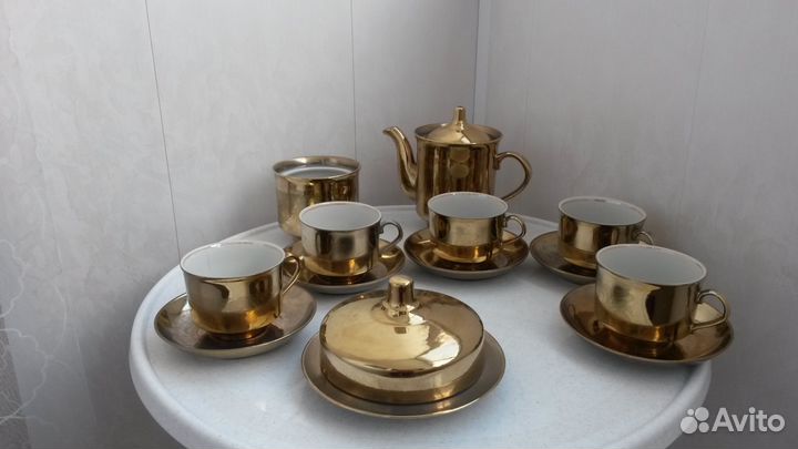 Сервизы - чайные, кофейный