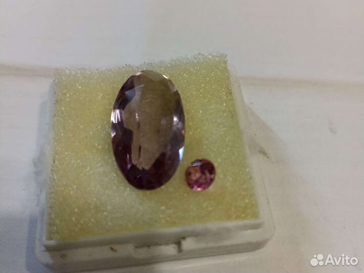 Натуральные камни и минералы