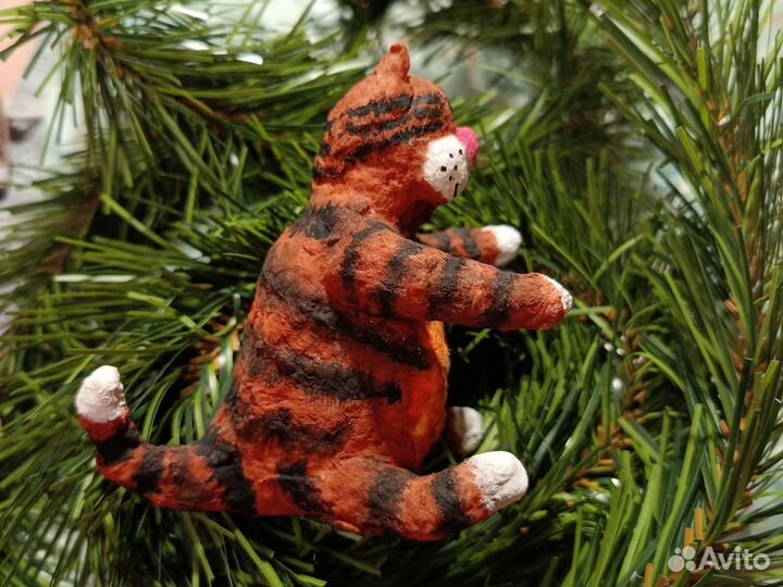 Ватная елочная игрушка котик