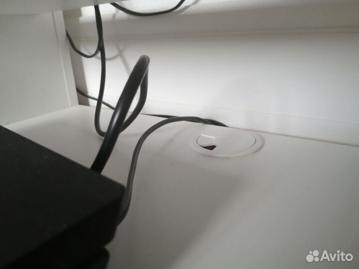 Тумба под телевизор