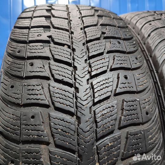 Federal Himalaya WS2 215/60 R16