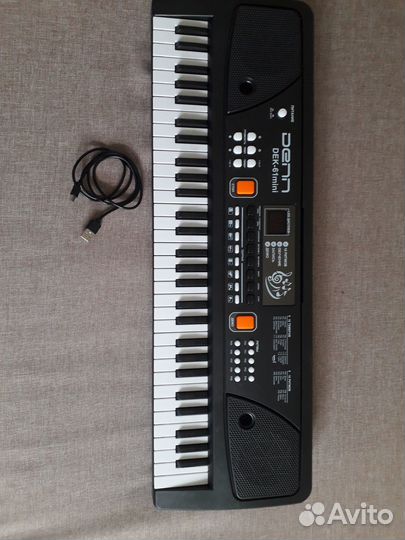 Продам детский синтезатор