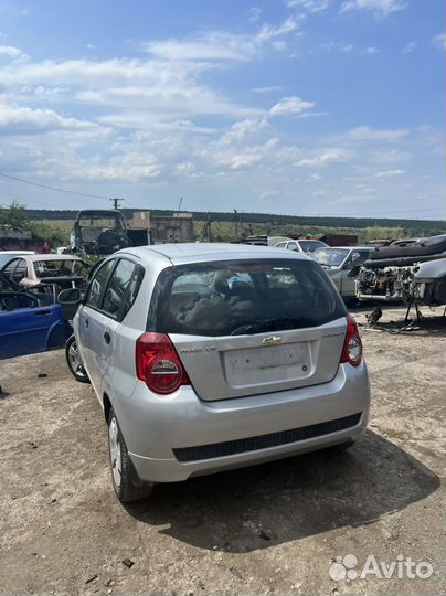 В разборке шевролет авео Т 255