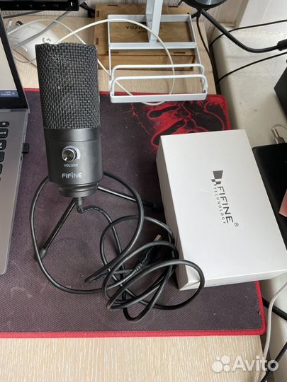 Студийный микрофон Fifine K669B