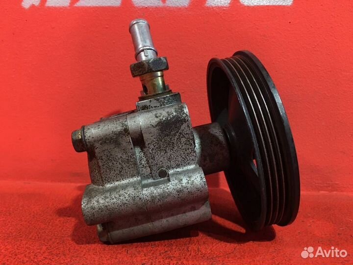 Насос гура Nissan Almera N16 хетчбэк QG15DE 1.5L