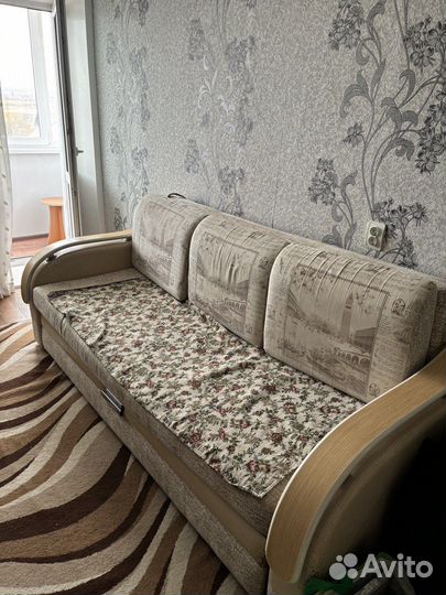 Диван и кресло