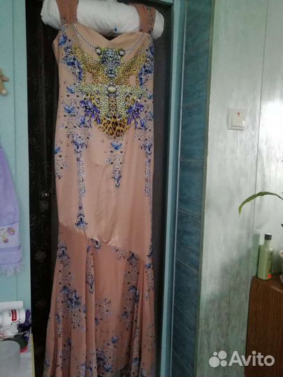 Вечернее платье, и туфли