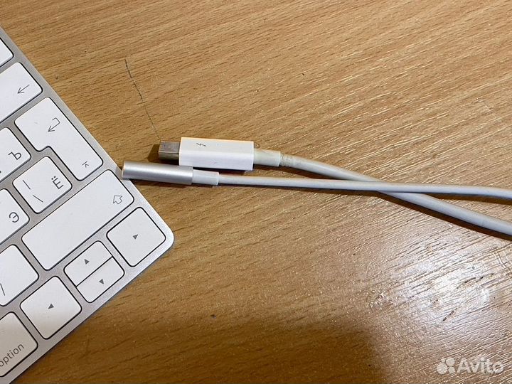 Монитор Apple Thunderbolt Display 27-дюймов