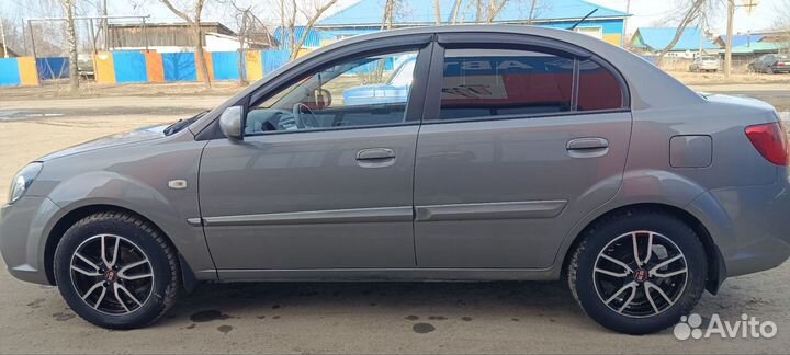 Kia Rio 1.4 МТ, 2011, 174 000 км