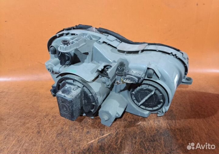 Фара mercedes clk c209