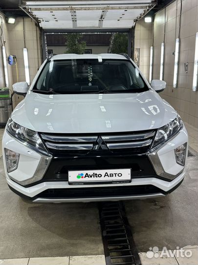 Mitsubishi Eclipse Cross 1.5 CVT, 2019, 62 003 км