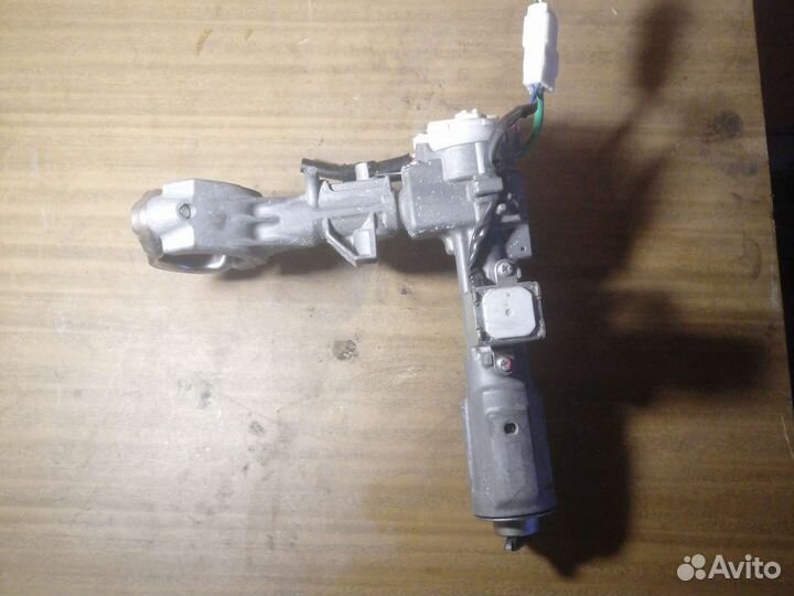 Замок зажигания Lexus RX 2 (XU30) (2003-2009)