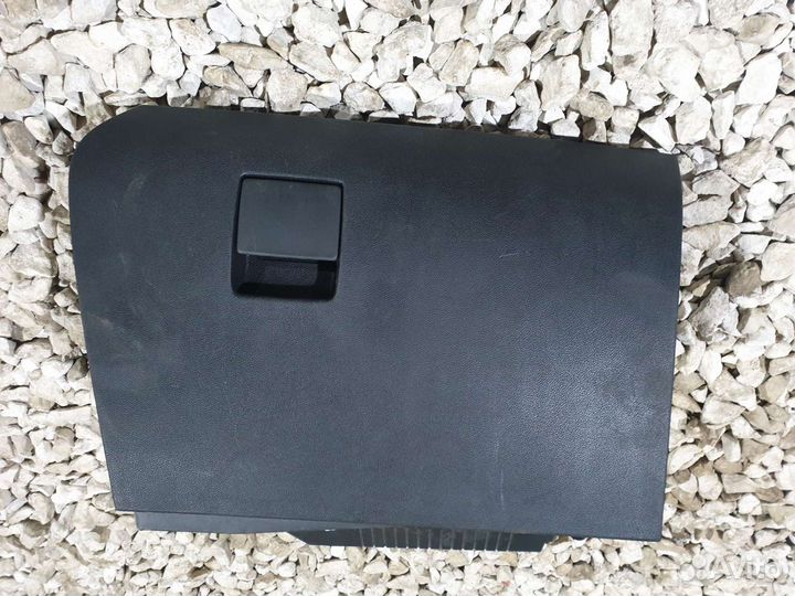 Бардачок Opel Astra H