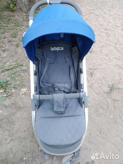 Коляска прогулочная