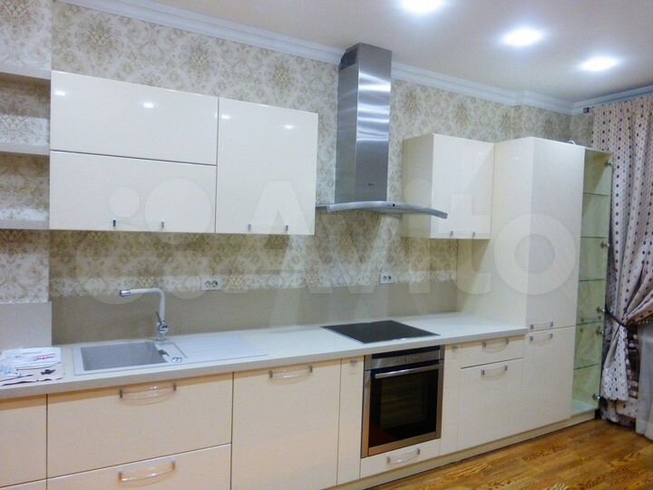 2-к. квартира, 75 м², 18/24 эт.