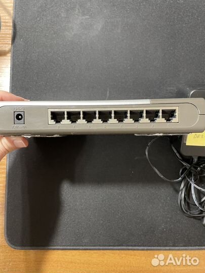 Коммутатор неуправляемый D-Link DES-1008D