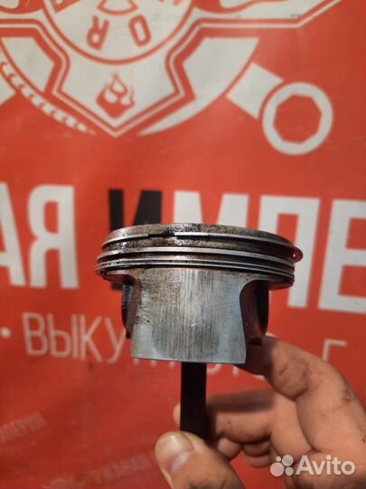 Шатун поршень Лада Priora Приора 217030 21126 1.6